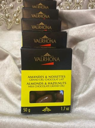 Dragées Valrhona Chocolat Au Lait Amandes Et Noisettes