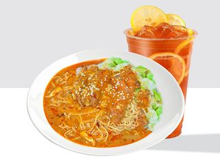 Spicy Curry Chicken Wings Lo Mein & Milk tea/Boba/Matcha