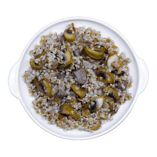 Հաճարի ձավար մսով և սնկով