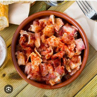 Orejas ala plancha con un toque de picante 