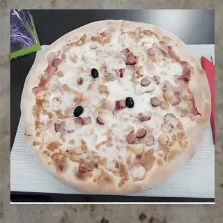 Pizza Cannibale