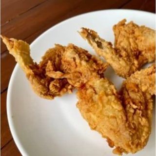 Alitas (6 Uds.) con Patatas XL