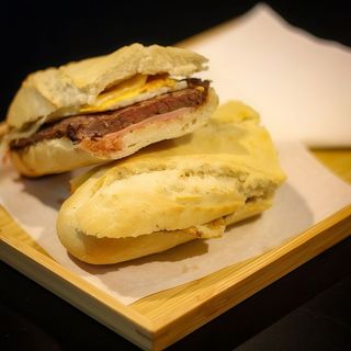 Prego no Pão