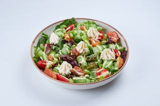 Салат з лососем слабого посолу (260г)