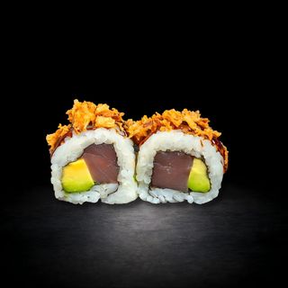 91. Uramaki De Tonyina Amb Alvocat I Ceba Fregida (8 Uds.)