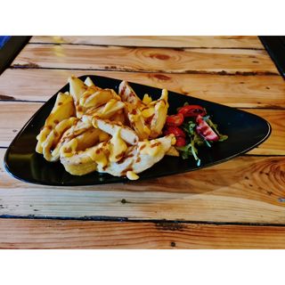 Cartofi Crispers cu sos de brânză Cheddar și Bbq