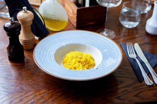 Risotto cu șofran Milanese