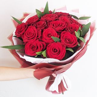  წითელი ვარდების თაიგული 2256