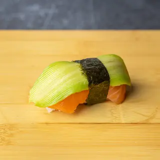 Nigiri losos avokado