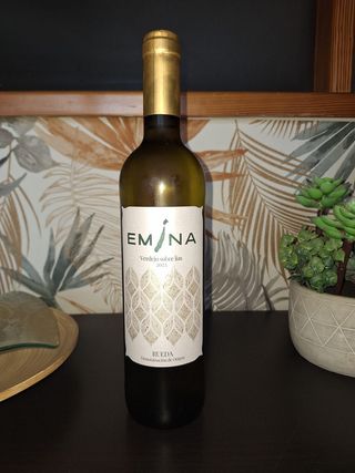 Vino Emina Verdejo (750 Ml.)