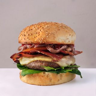 "del Chianti" Pancetta Toscana, Pecorino e cipolle cotte nel vino