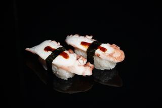 127. Nigiri tako
