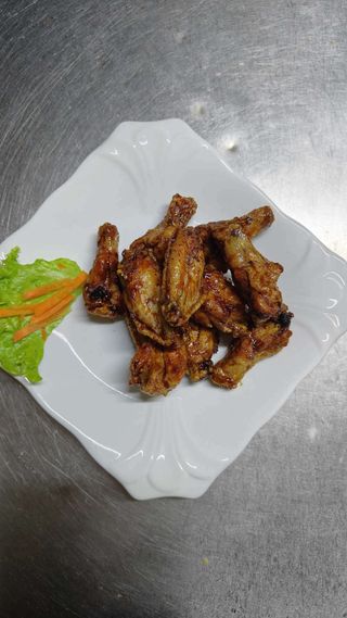 Пържени пилешки крилца