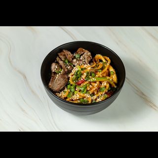 ლაფშა არაქისის სოუსი საქონლით