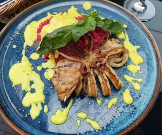 Risotto cu beby calmar in sos de cascaval