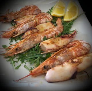 Calamari e gamberoni arrosto