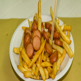 Chips e wurstel grande