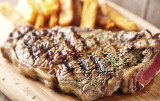 94. Carne da vazia grelhado