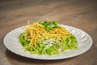 Салат "Гнездо глухаря"