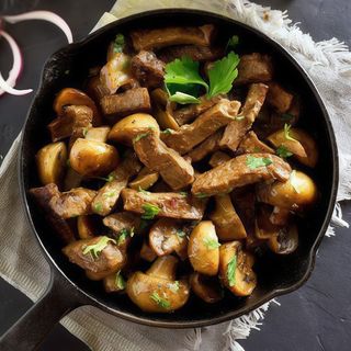 Sartén de setas, Tacos de heüra mediterráneos y patatas fritas