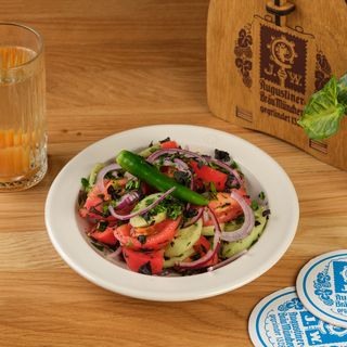 კიტრი-პომიდვრის სალათი