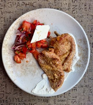 Панирани червени чушки