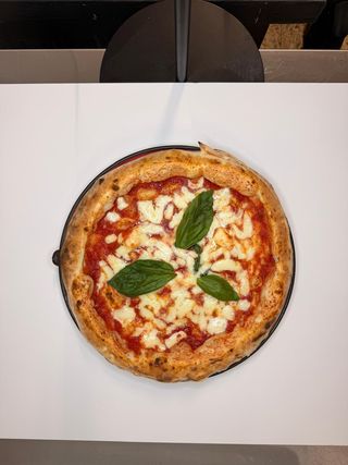 Pizze La Margherita (33 Cm.)