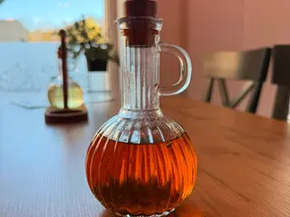 Oliwa z oliwek delikatnie pikantna
