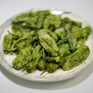 16 Tapa De Pimientos Del Padrón