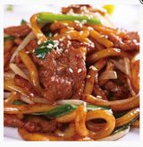 171b. Tallarines udon con ternera