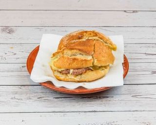 Hambúrguer com Queijo