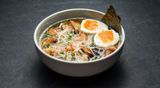Суп рамен з морепродуктами