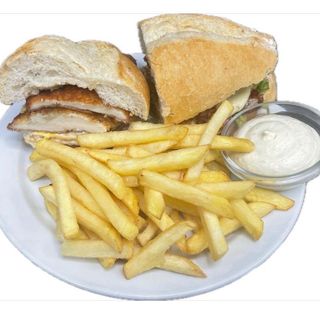 Bocata Pechuga Empanada El Taro