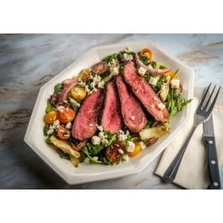 Ensalada De Solomillo, Queso Azul Y Nueces