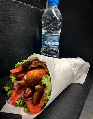 Дюнер Гигант (500г) + Минерална вода Банкя (500мл)