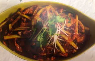 Жареная фунчоза с мясом