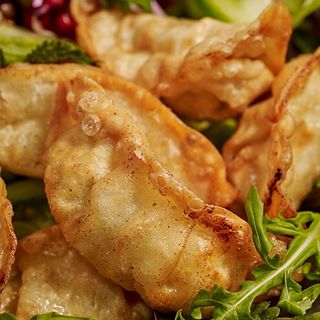 Pierozki gyoza smazone