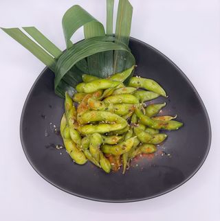 Edamame salteado