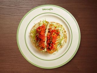 Тако з кріспі куркою (220g)