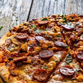 Pizza O Crime do Padre Amaro