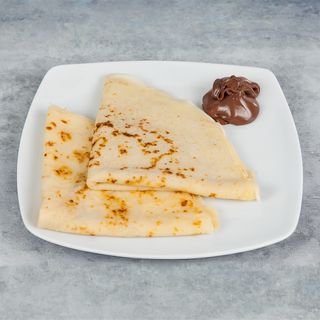 Palačinka sa eurokremom i nadevom od šumskog voća