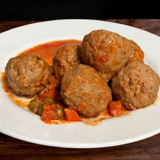 Albondigas a la jardinera