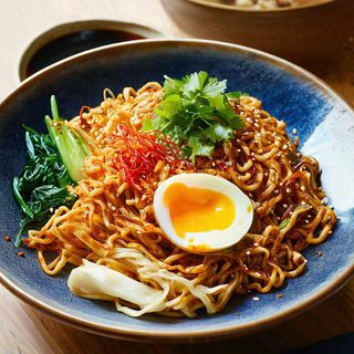 180 - Ramen in brodo con verdure