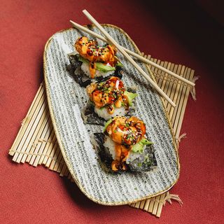 Tacos crujientes de alga nori 