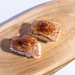 Nigiri De Atún Con Foie (2 Uds.)