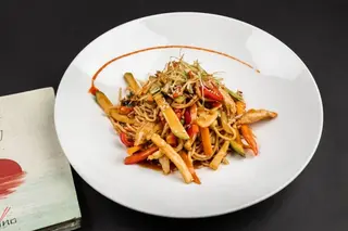 Pileći wok