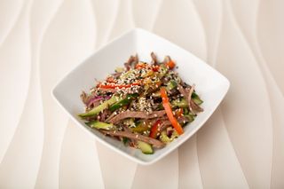 мясной салат