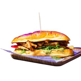 Cezar hrskavi bbq sendvic