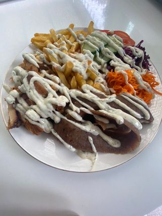 Kebab na talerzu