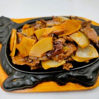 51. Ternera Bambú y Setas China